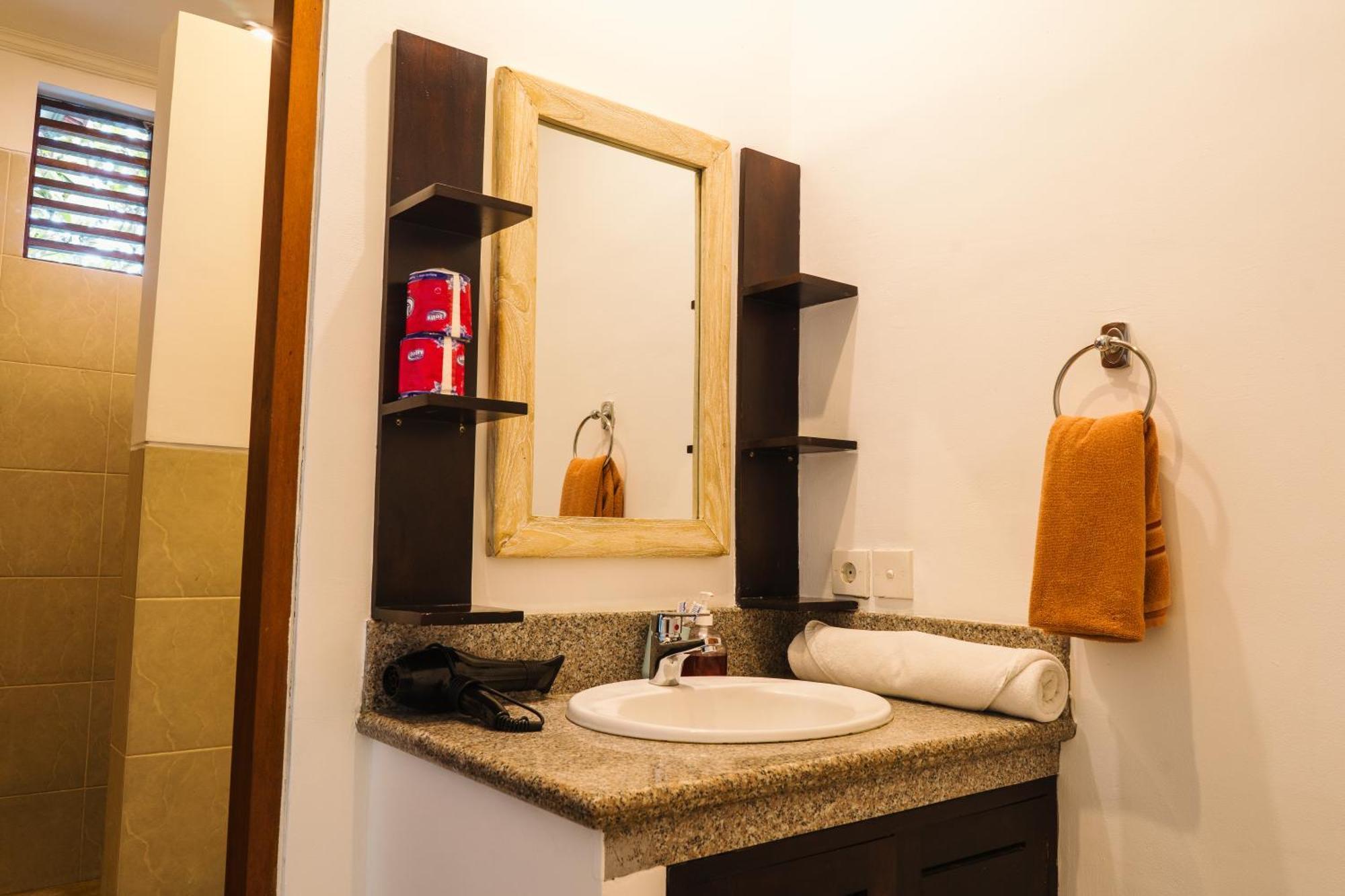 Renovated Linda Villa Canggu エクステリア 写真