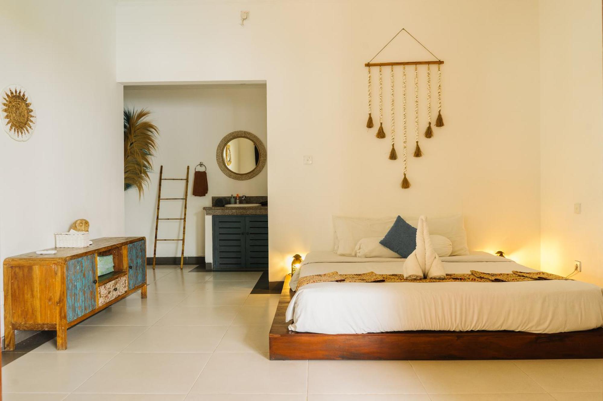 Renovated Villa Linda Canggu 3Br Pool Villa Near Finns チャングー エクステリア 写真